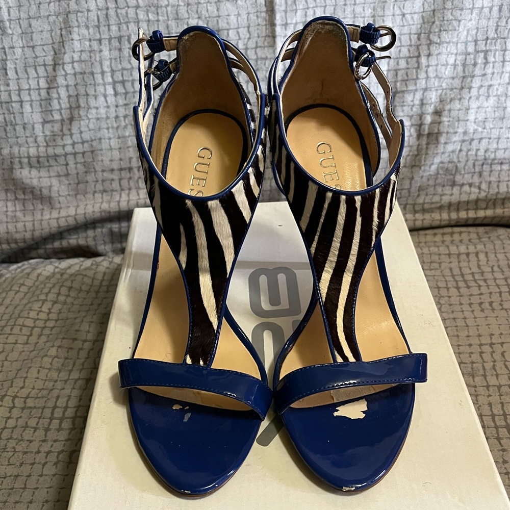 GUESS Women's Soft Textured Zebra Print and Navy Heels